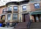 ID(CAN) Charming 3 Family House for Sale
