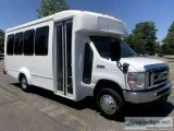 2014 Ford E450 20 Passenger Shuttle Bus  (A5073)