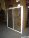 slider window with screen
