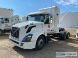 2018 Volvo VNL TA Day Cab Truck Tractor