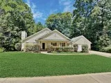 Welcome to 25 Sampson Ct Covington GA