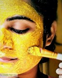 Turmeric face mask to lighten skin