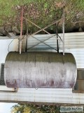 Heating oil tank with stand