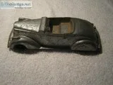 Paker White Die Cast Auto with Rubber Tires