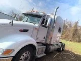 2013 Peterbilt 386 Semi Tractor