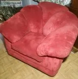 Plush.. Clean.. Comfortable.. Modern... Red Velvet Barrel Chair