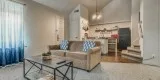 Nearby shopping and dining Bad Credit Ok Full bath