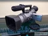 SONY DCR-VX2100 WITH ACCESSORIES - USED