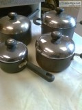 Circulon Saucepan Set.  4 pans with lids.