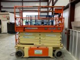 JLG 32 Ft. Scissor Lift