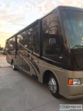 Excellent condition 2014 36 ft. Winnebago Vista 35B Bunkhouse w3