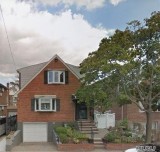 ID  (PAP) Fabulous All Brick Detached 2 Family House in Mint Con