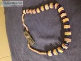 Necklace round with anti theft clip.