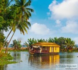 Backwaters, beaches & hills of kerala