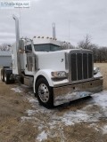 2013 Peterbilt 389 Sleeper Semi Tractor