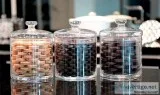 Keep Cookies Fresh In Glass Cookie Jars