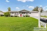 SUPER CLEAN and FRESHLY PAINTED 2 bedroom 2 Bath FOR RENT