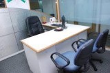 Pplug in office seaters with amenity