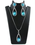 Buy Exclusive Collection of Pendant Design for Women at the Best