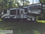 2016 Grand Design Momentum 376TH For Sale in New Field New York 