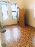Rooms 4 rent Available by Co Op City