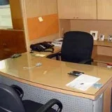 Begins Your Business with Our Workstations at 10 to 15 Seaters