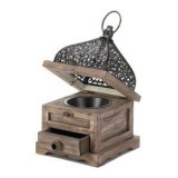 SMALL FLIP-TOP WOODEN LANTERN   10018059