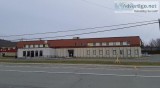 Building for sale and space for rent Beauce on main road
