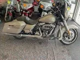 2018 Harley-Davidson&reg Street Glide FLHX