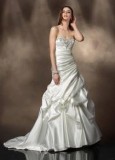Looking for Unique Wedding Dress Designer in Florida