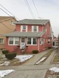 (ID3255653) Nice 2 Bedroom Railroad Apartment in Whitestone 1850