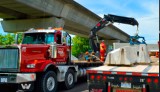 Hire Stampede Crane for Picker Truck Rentals in Alberta