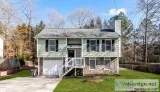 1061 Park Creek Cir Lawrenceville GA 30044