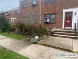 (NAS) Beautiful And Bright 2 Bedroom Lower Level Co-op
