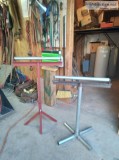 2 Shop Stands