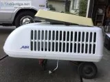 RV air conditioner
