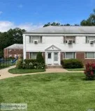 ID (AIM) Lovely and Spacious 2 Bedroom Corner Duplex Co-op in Ba