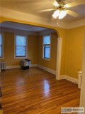 ID  3278546 Beautiful Updated Apartment for Rent in Whitestone