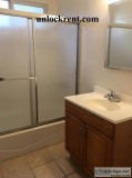 ROOM AVAILABLE in Central