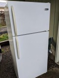 Frigidaire refrigerator