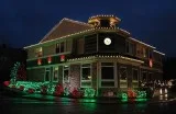 Commercial Holiday Light Installation