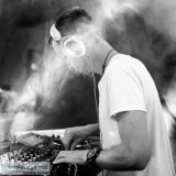 A Wedding DJ Services Affordable in Vancouver