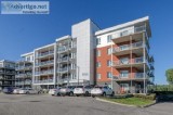 Magnifique condo au bord de l eau Unité de coin vitr&eacut