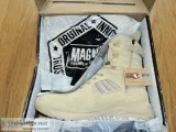 New - MAGNUM Response III 8.0 Side Zip Desert Tan Military Boots