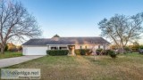 Looking For Convenience 3 Bedroom Spacious Home Available Now