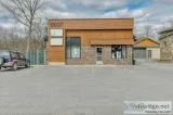 Commercial building with 3 rented spaces for sale St-Canut