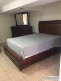 Furnished Room available by Cedar ave Private House