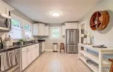 Beautiful Bethroom Apartment For Ren
