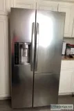 LG 26.1 cu ft Door in Door refrigerator-freezer