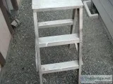 3  Aluminun foldup latter